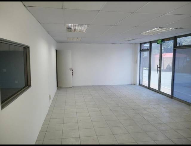 INDUSTRIAL PROPERTY TO RENT IN LASER PARK